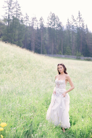 Willowby Style Number 50604 - 3