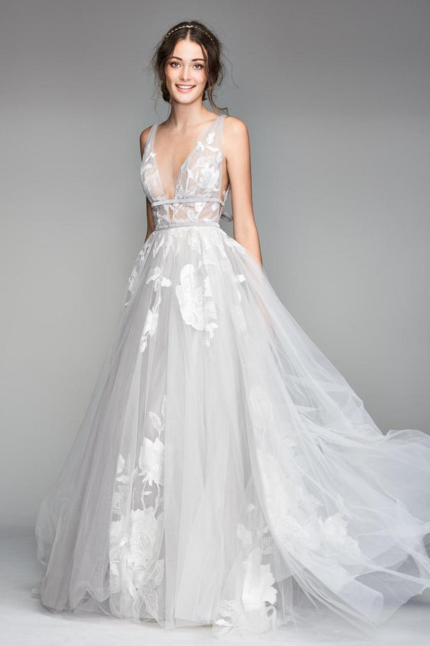Willowby Style Number 50704 - 1