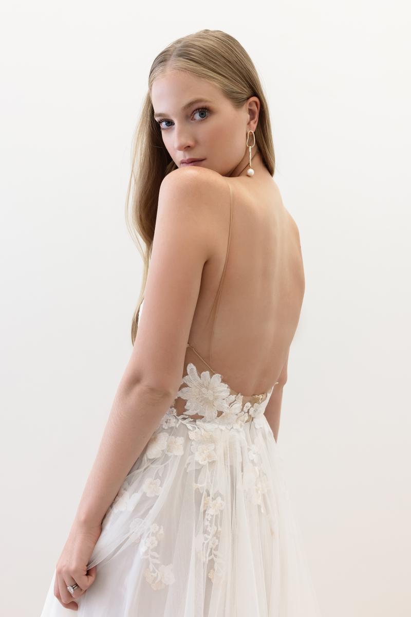 Willowby Style Number 50711X - 3