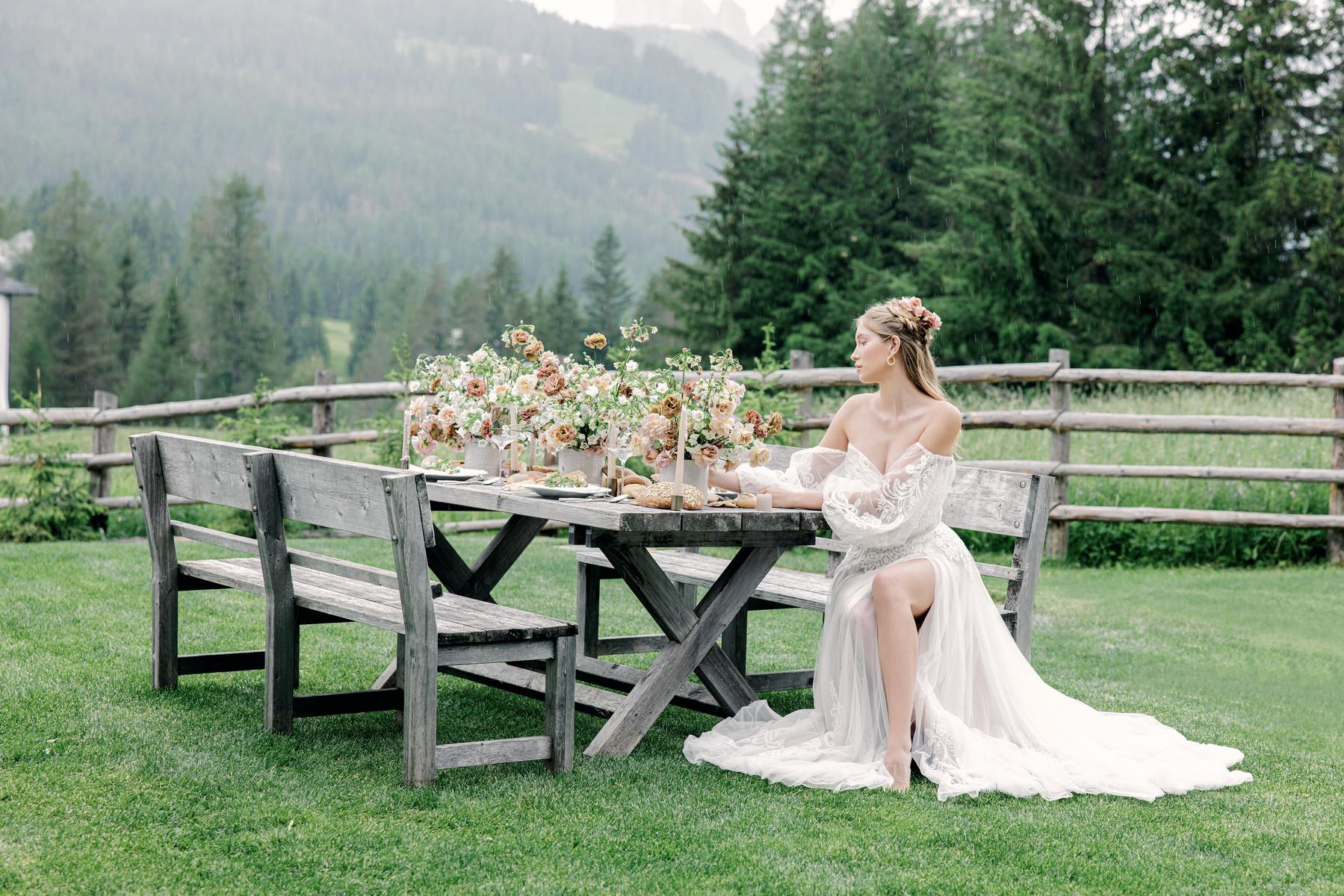 Willowby Style Number 50712 - 6