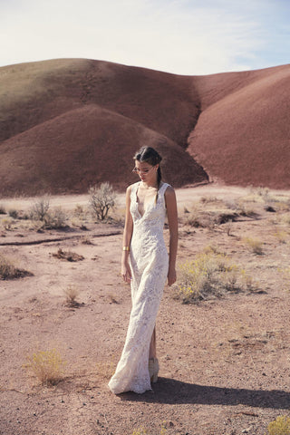 Willowby Style Number 52112 - 5