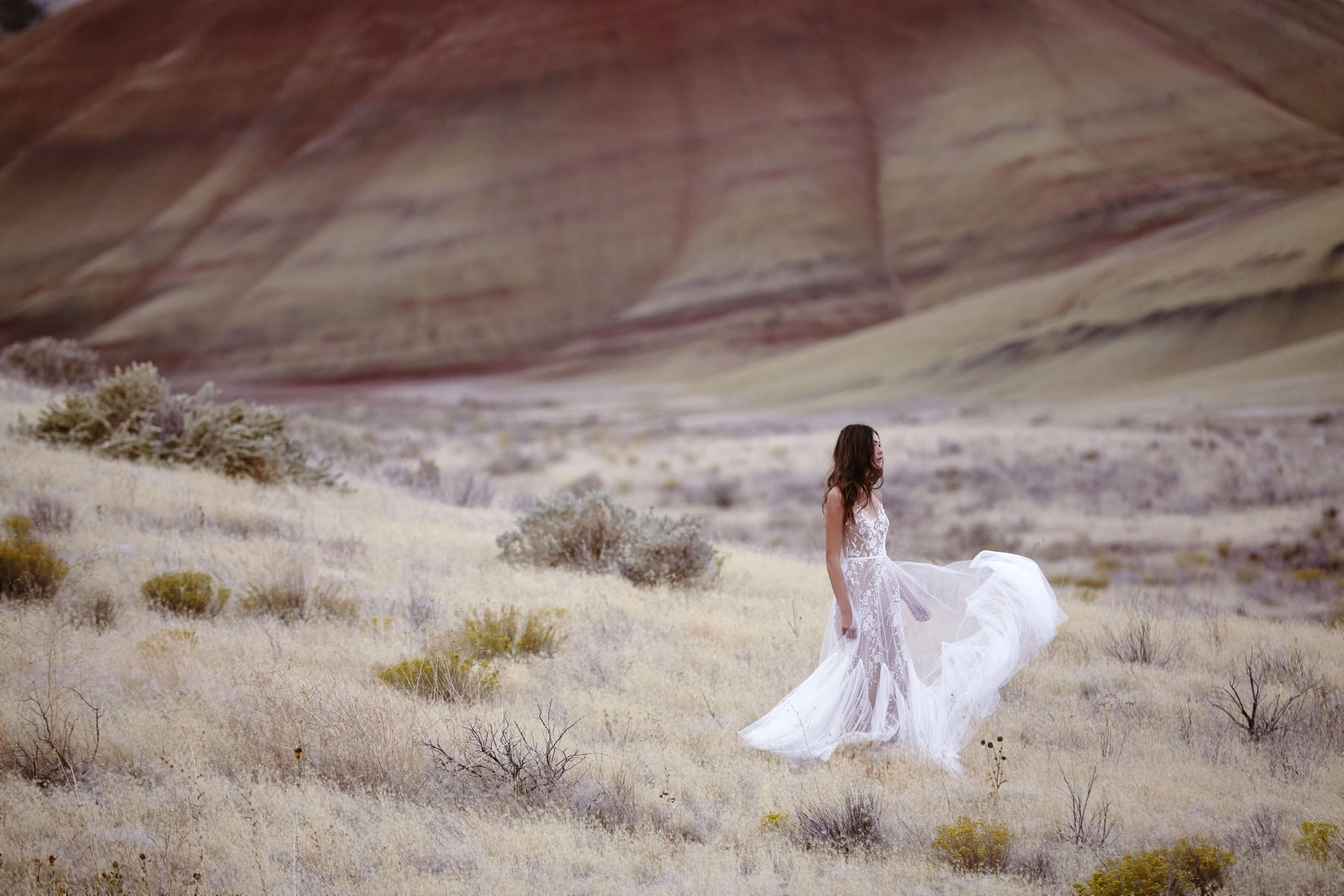 Willowby Style Number 52715 - 6