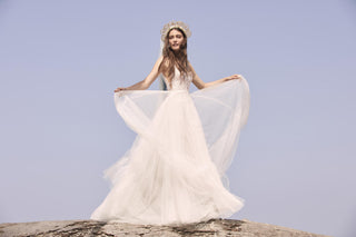 Willowby Style Number 54402 - 1