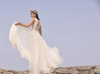 Willowby Style Number 54402 - 2
