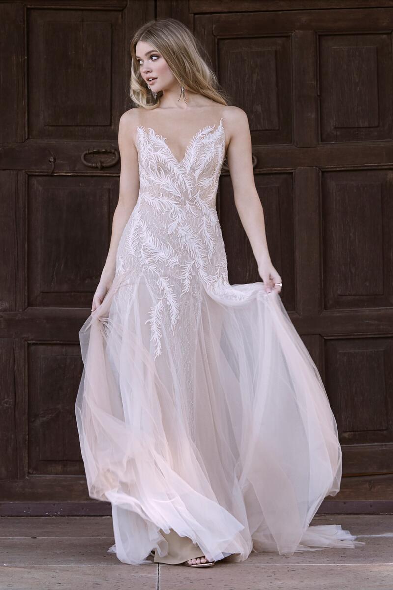 Willowby Style Number 55701 - 1