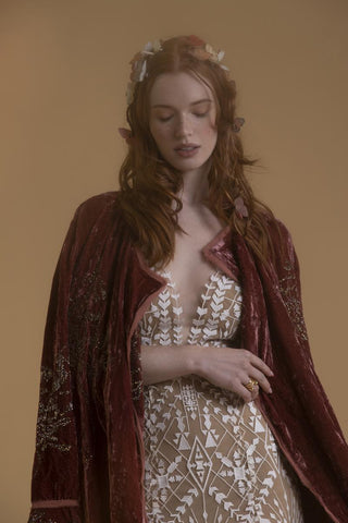 Willowby Style Number 56107 - 13