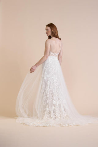 Willowby Style Number 56107 - 2