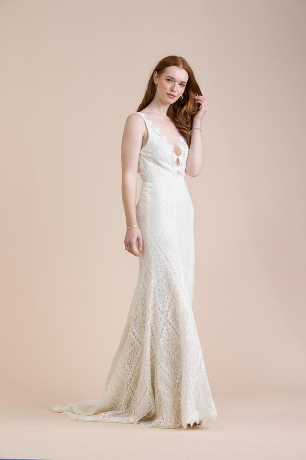 Willowby Style Number 56124 - 1