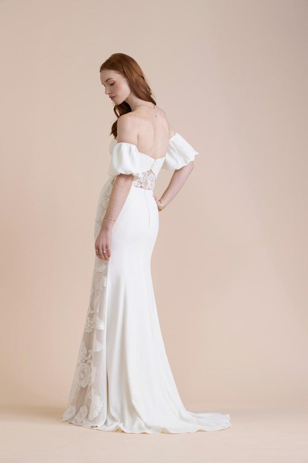 Willowby Style Number 56400 - 2