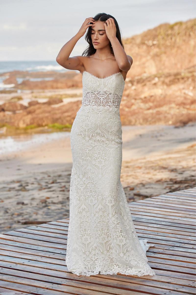 Willowby Style Number 58100 - 3