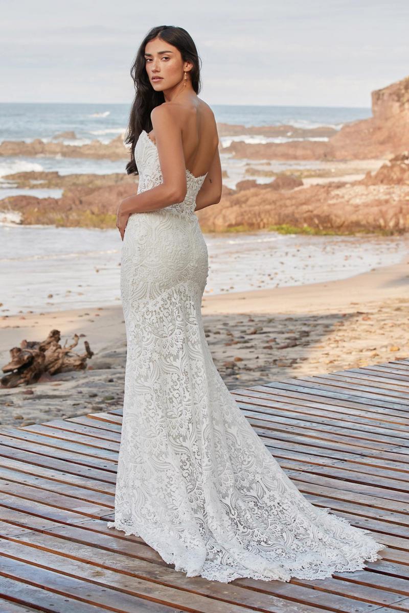 Willowby Style Number 58100 - 4
