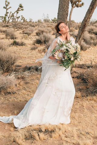 Willowby Style Number 58350 - 5