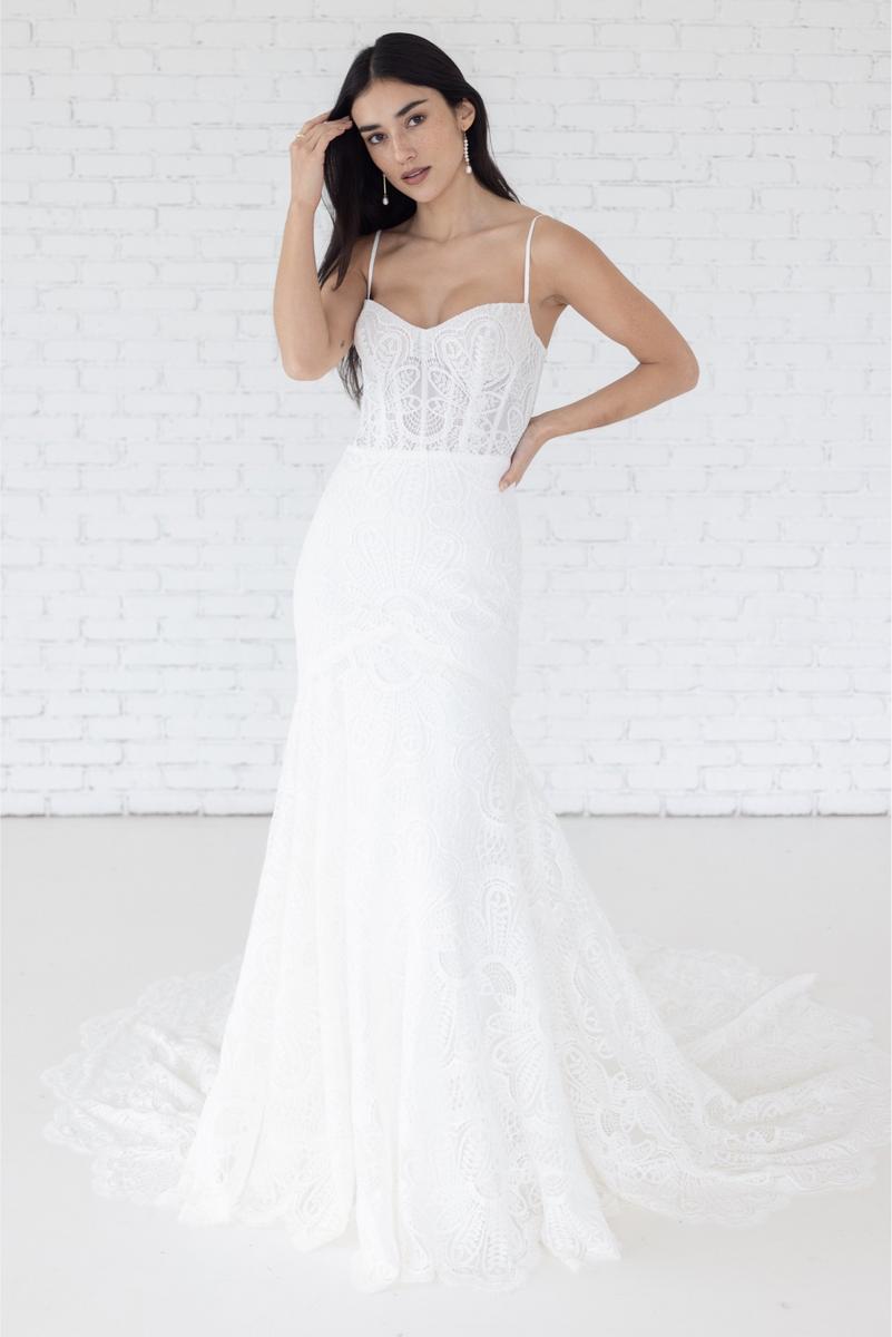 Willowby Style Number 59102 - 1