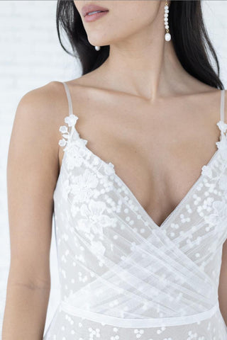 Willowby Style Number 59103 - 6