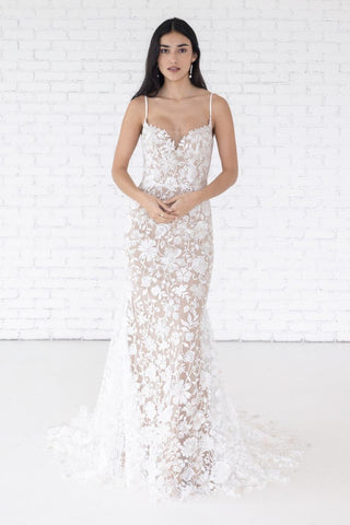 Willowby Style Number 59107 - 1