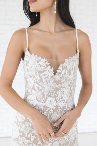 Willowby Style Number 59107 - 9