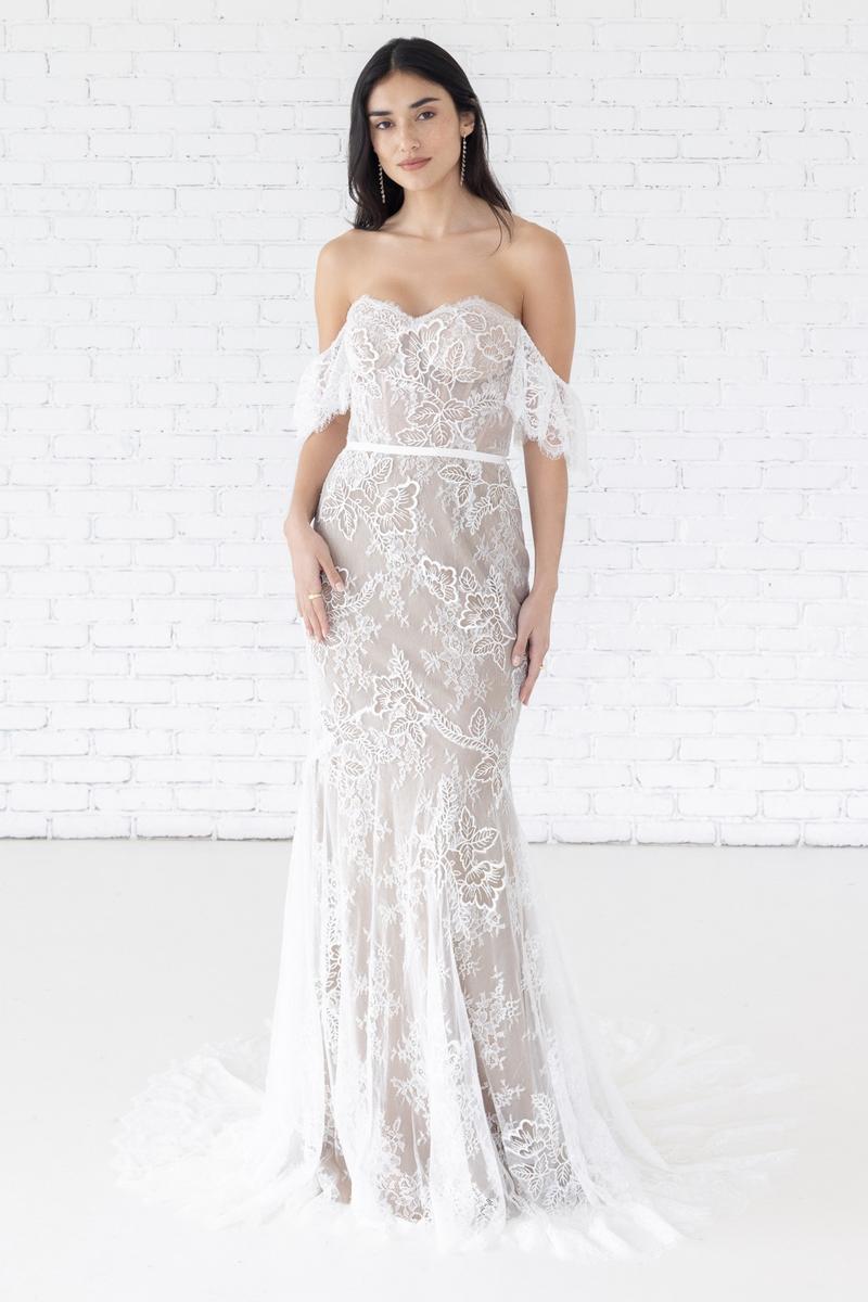 Willowby Style Number 59703 - 1