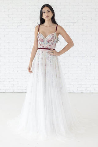 Willowby Style Number 59712 - 4